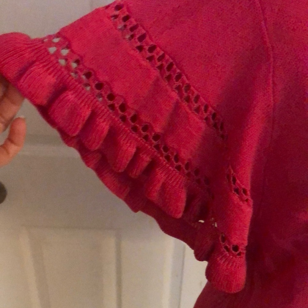 Women's Red Top - Picture 3 of 15